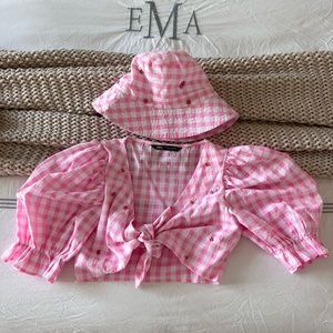 Zara Crop Top & Bucket Hat Set